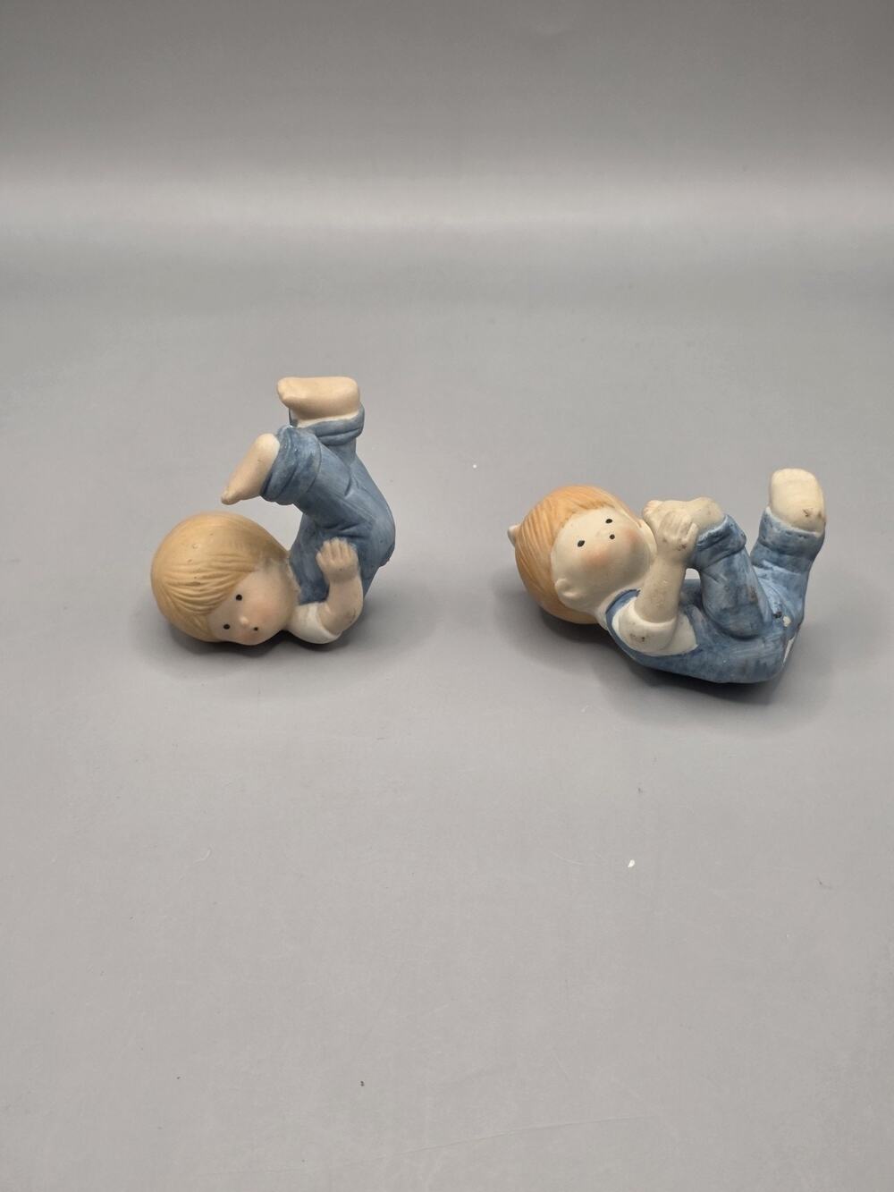 Vintage Enesco Country Cousins Figurines Pair 1981 Tumbling Boys Overalls Lot 2